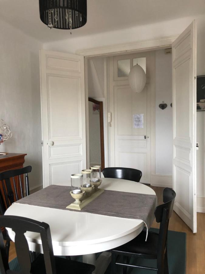 Appartement Paul Verlaine Carignan Bagian luar foto